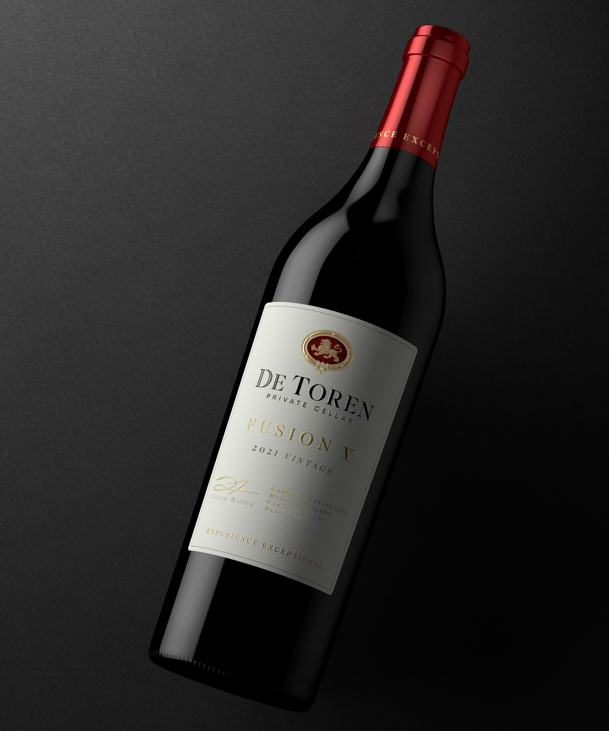De Toren Fusion V 2021 750ml bottle angled view